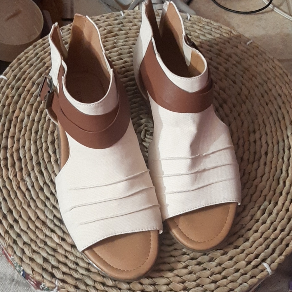 Cute sandles